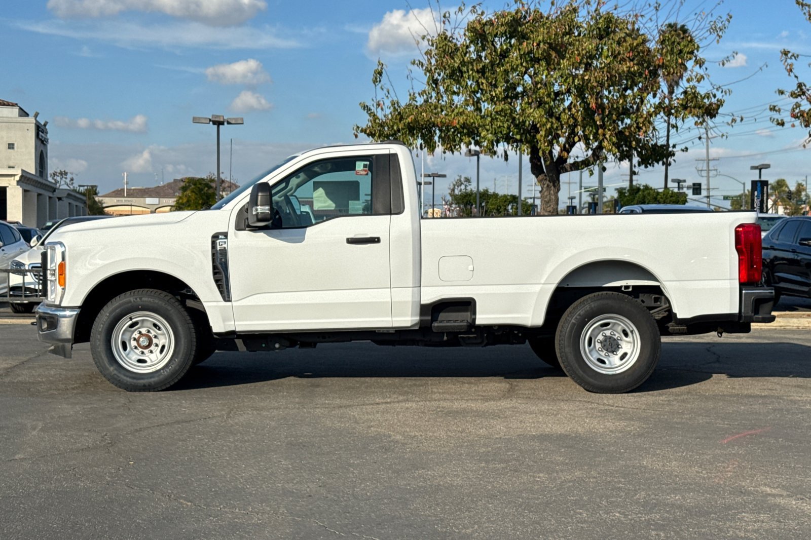 New 2023 Ford F250 XL w/ XL Chrome Package RWD image 7