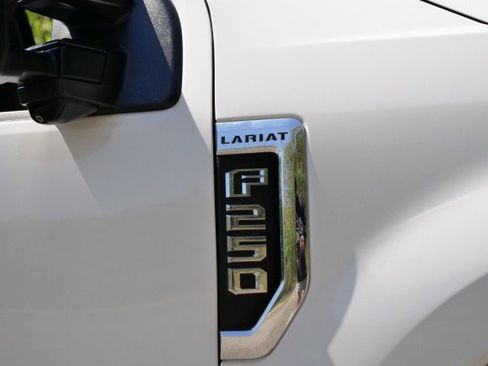 Used 2021 Ford F250 Lariat w/ Lariat Value Package image 47