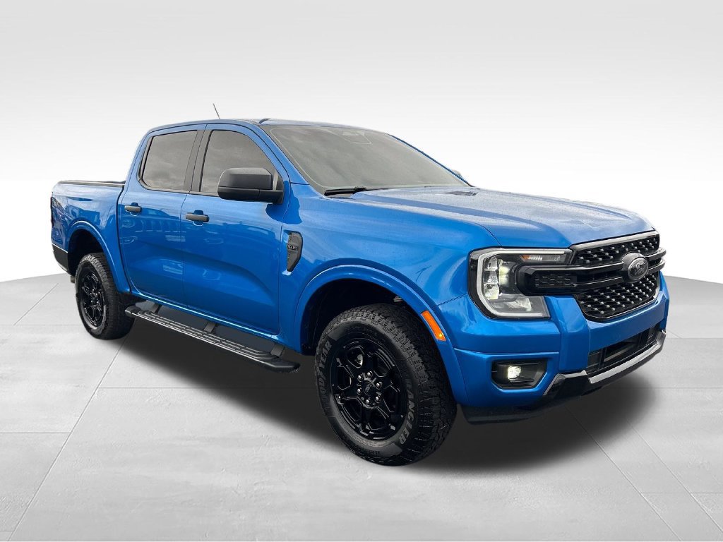 Used 2025 Ford Ranger XLT w/ Black Appearance Package AWD/4WD image 7