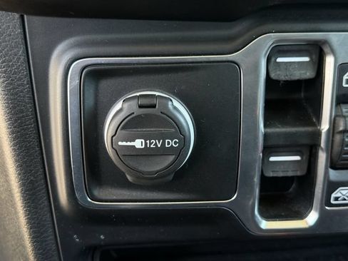 Used 2020 Jeep Wrangler Unlimited Sport AWD/4WD image 22