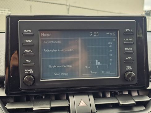 Used 2019 Toyota RAV4 XLE w/ Carpet Mat Package AWD/4WD image 27