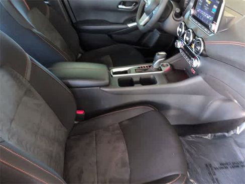 Used 2023 Nissan Sentra SR w/ Trunk Package image 22