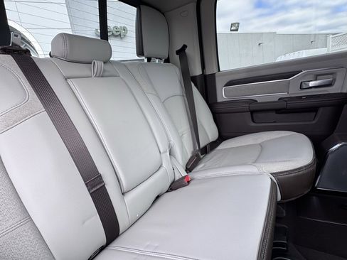 Used 2025 RAM 2500 Laramie image 21