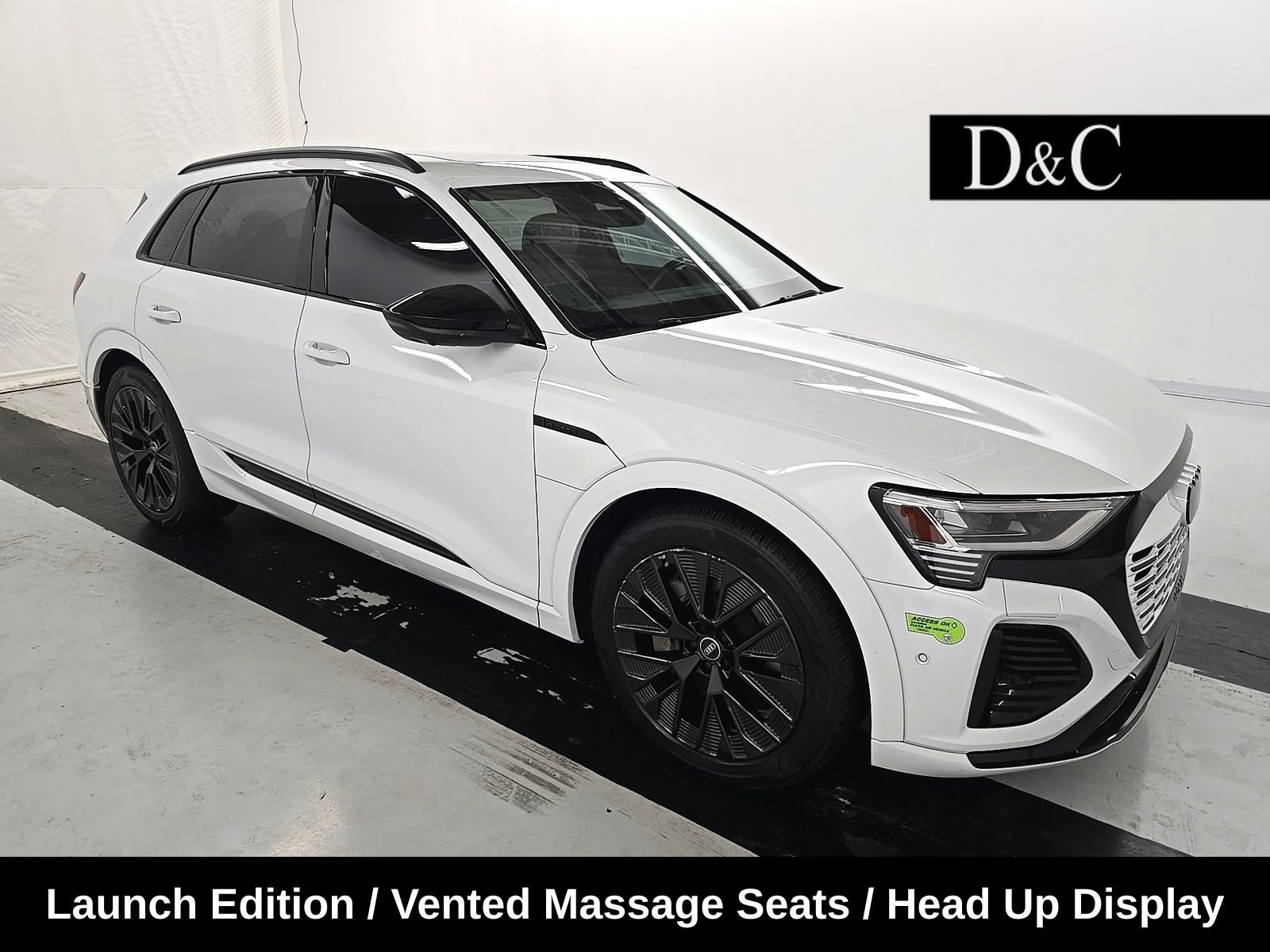 Used 2024 Audi Q8 e-tron Prestige w/ Prestige Package AWD/4WD image 1