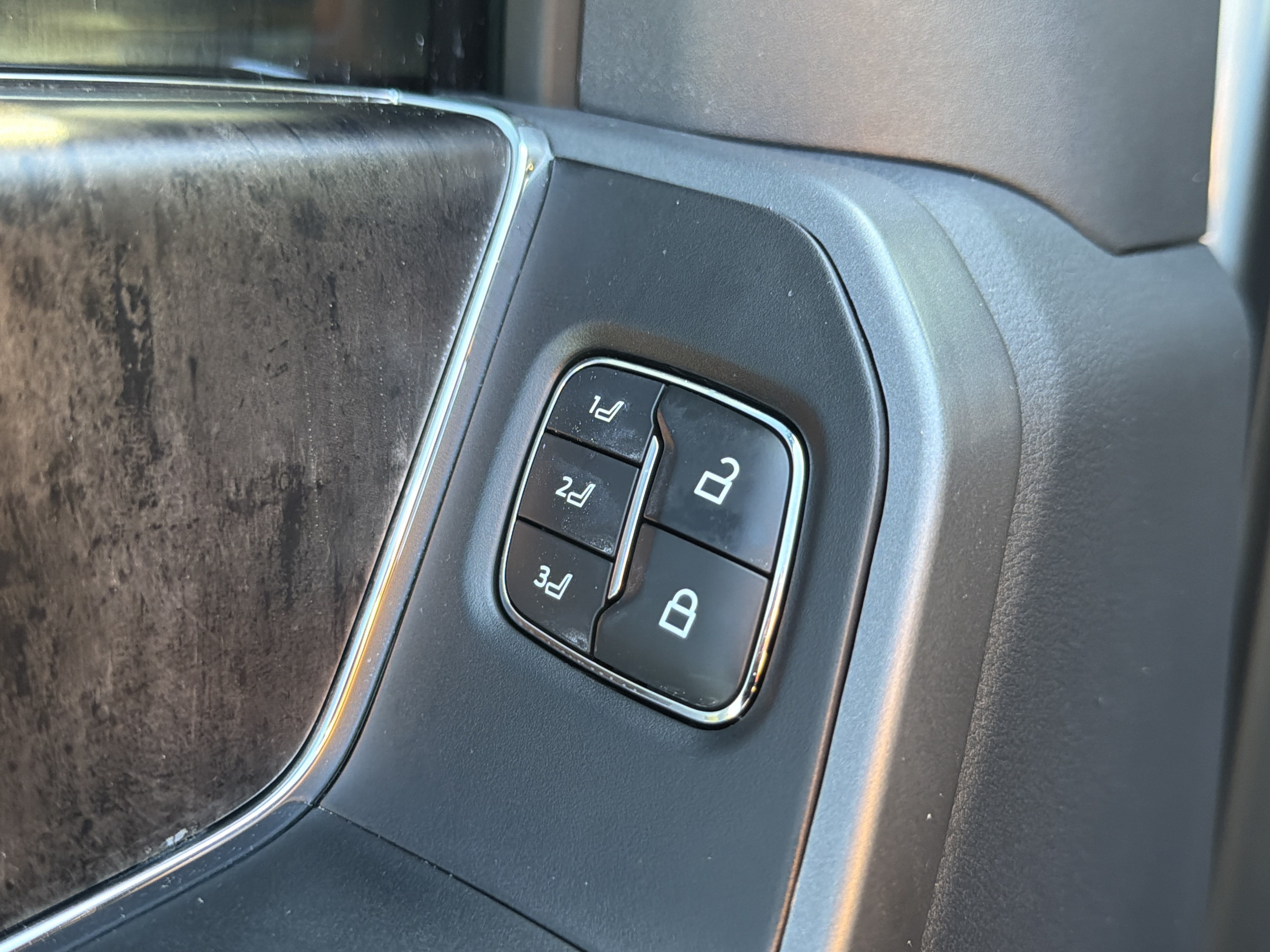Used 2026 Ford F250 Lariat AWD/4WD image 25