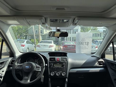 Used 2015 Subaru Forester 2.5i Premium w/ All-Weather Package image 15