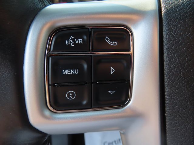 Used 2011 Chrysler 200 Limited FWD image 17