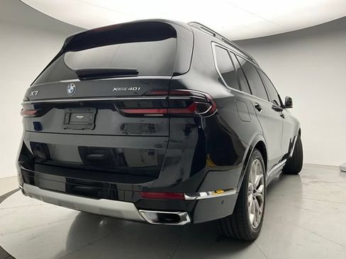 Used 2023 BMW X7 xDrive40i AWD/4WD image 2