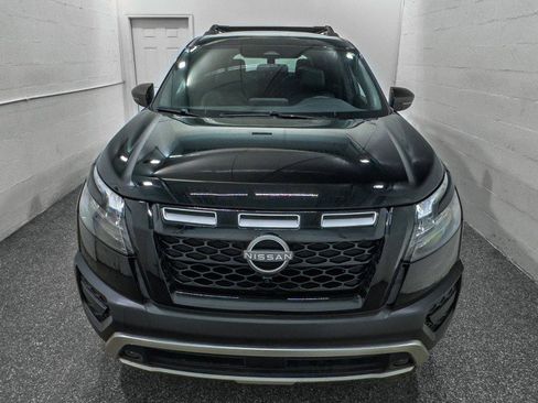 Used 2024 Nissan Pathfinder Rock Creek image 3
