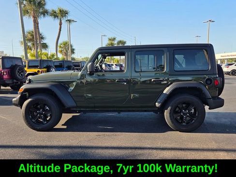 Certified 2022 Jeep Wrangler Unlimited Sport image 4