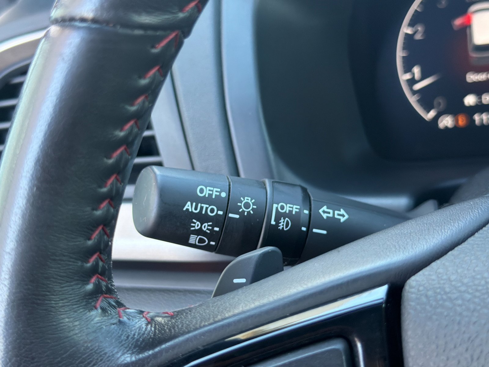 Used 2025 Honda Odyssey Sport-L image 30