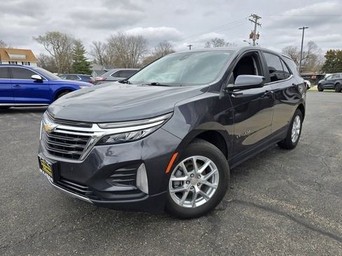 Used 2022 Chevrolet Equinox LT image 3