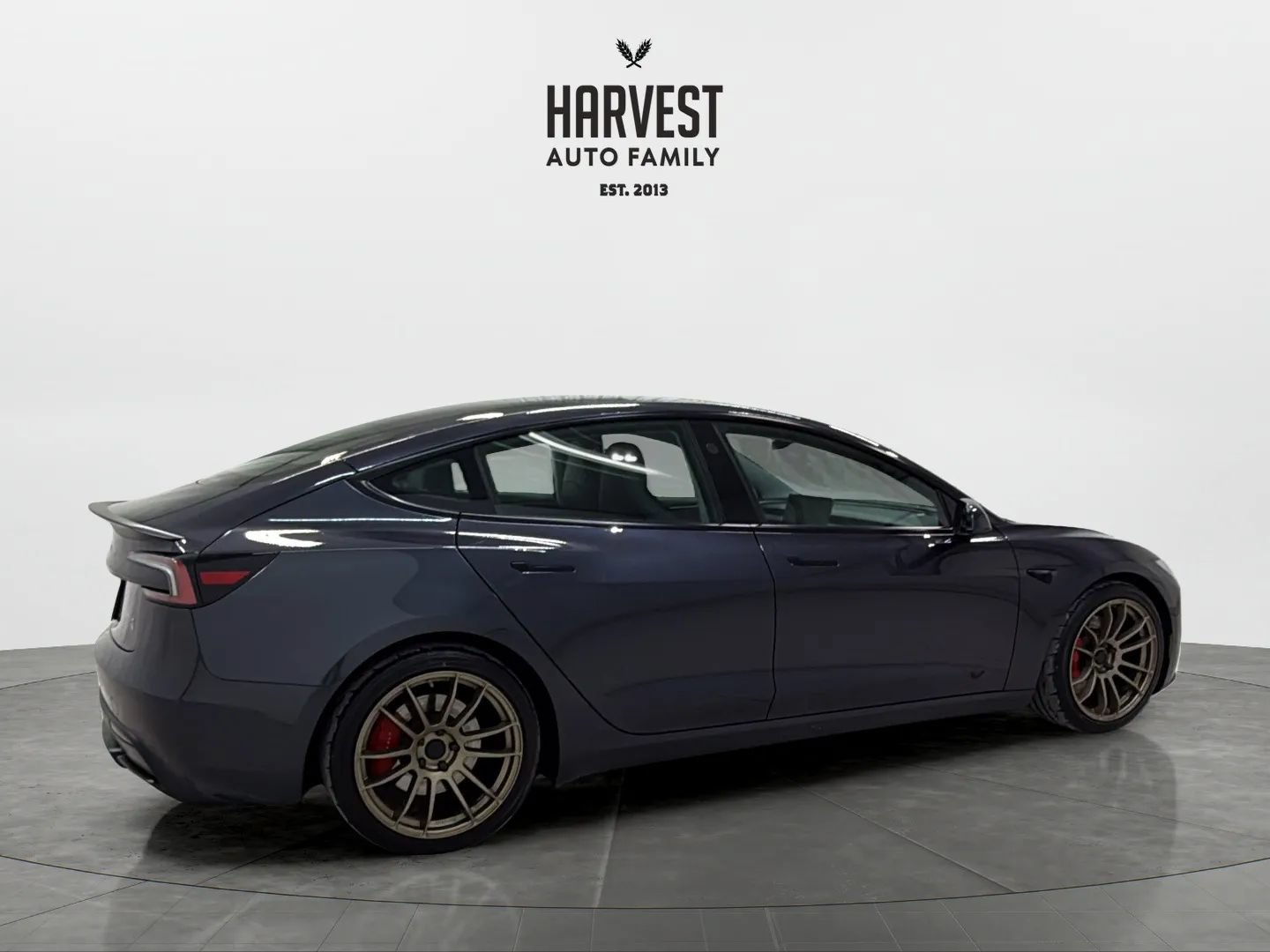 Used 2024 Tesla Model 3 Performance AWD/4WD image 8