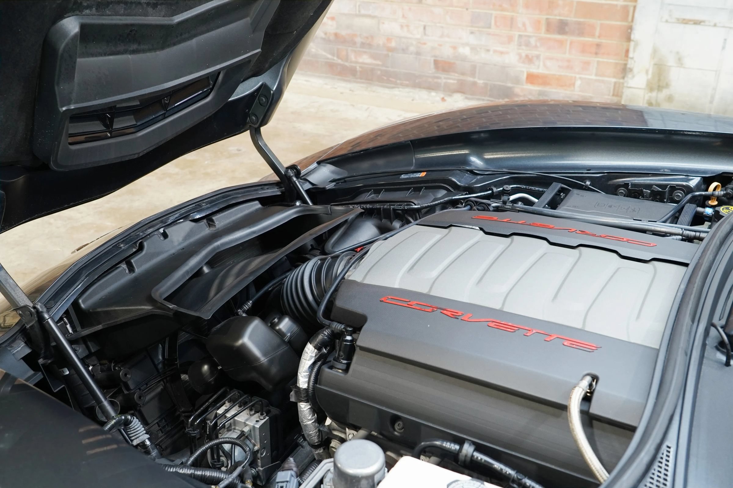 Used 2017 Chevrolet Corvette Stingray Coupe RWD image 32