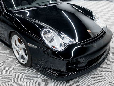 Used 2002 Porsche 911 GT2 RWD image 15