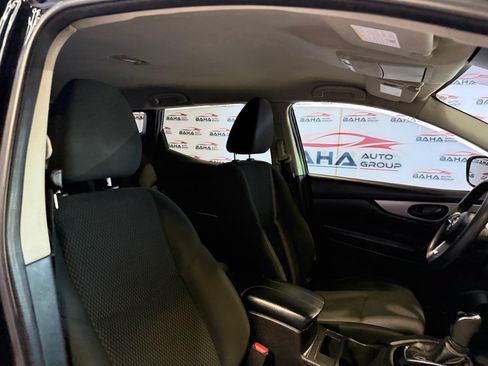 Used 2021 Nissan Rogue Sport S FWD image 44