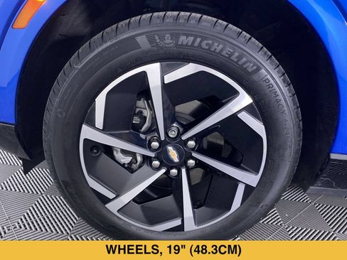 Certified 2024 Chevrolet Equinox EV LT AWD/4WD image 14