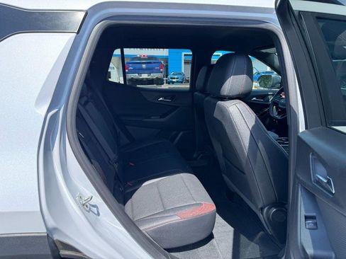 New 2026 Chevrolet Equinox RS FWD image 23