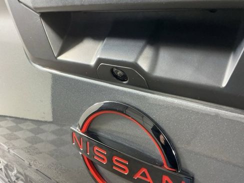 Used 2023 Nissan Frontier PRO-4X w/ Pro-4X Premium Package image 8