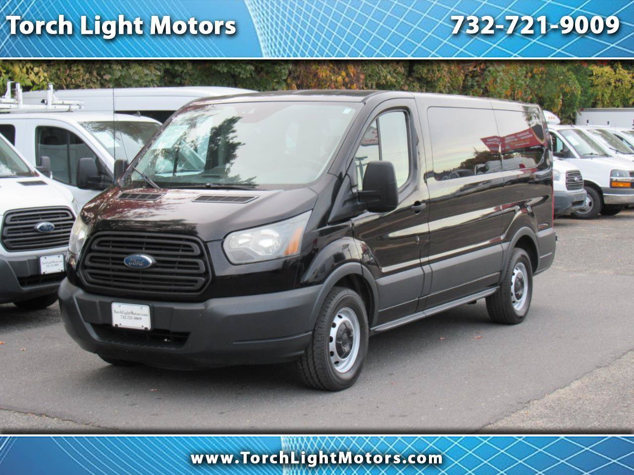 Used 2017 Ford Transit 150 XL RWD image 1