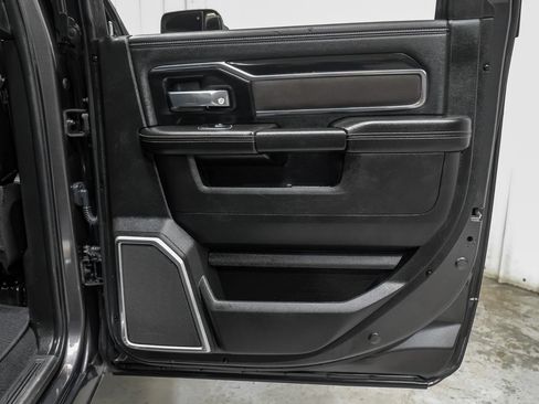 Used 2022 RAM 3500 Laramie AWD/4WD image 48