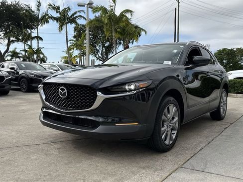 Used 2022 MAZDA CX-30 AWD 2.5 S w/ Premium Package image 32