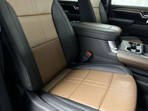 New 2025 Chevrolet Silverado 2500 High Country w/ Technology Package AWD/4WD image 29