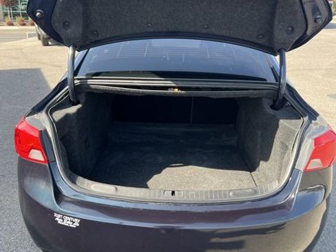 Used 2019 Chevrolet Impala LT image 28