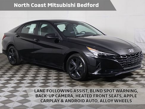 Used 2023 Hyundai Elantra Blue w/ Winter Weather Package image 1