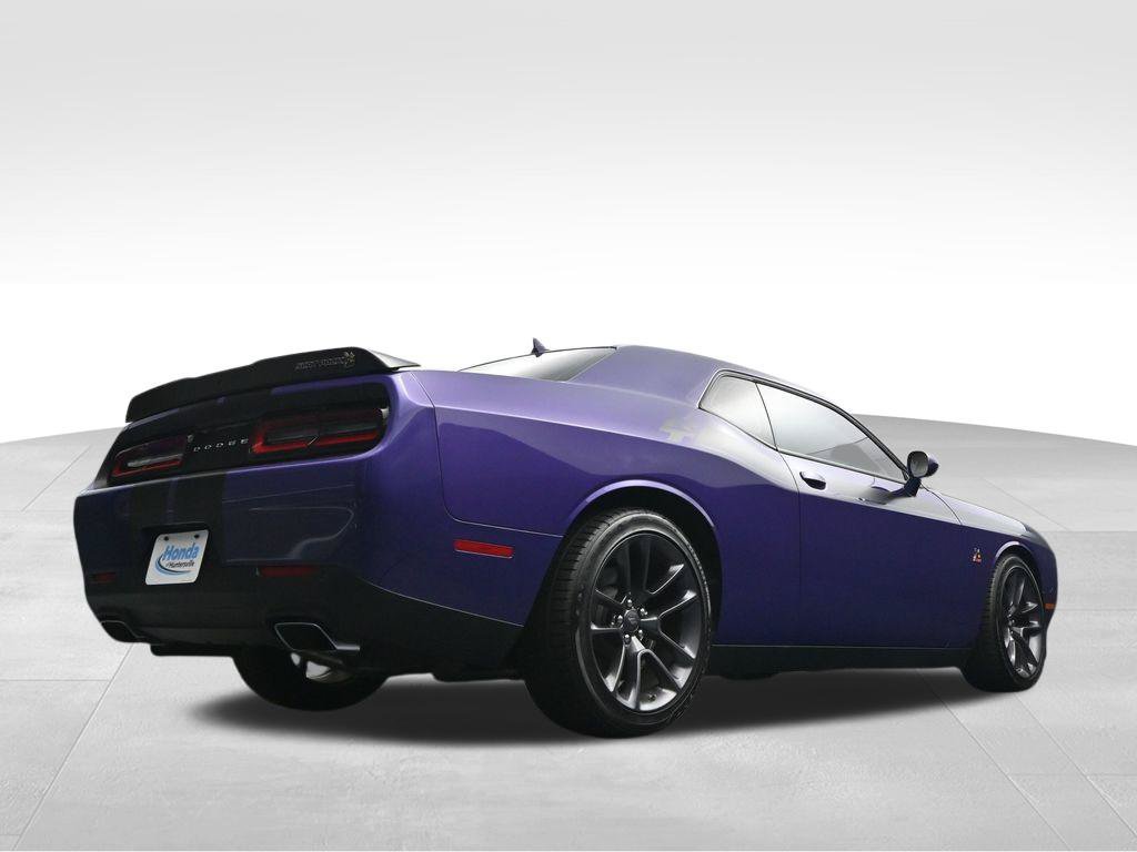 Used 2023 Dodge Challenger R/T Scat Pack RWD image 40