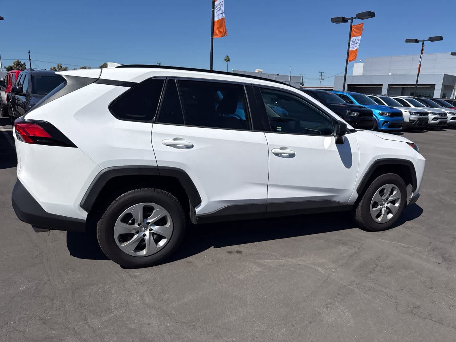Used 2019 Toyota RAV4 LE w/ All Weather Liner Package FWD image 9