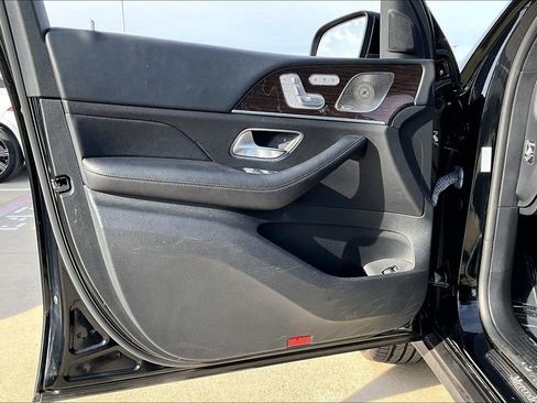 Used 2024 Mercedes-Benz GLE 350 GLE 350 w/ 3rd Row Seat Package image 22