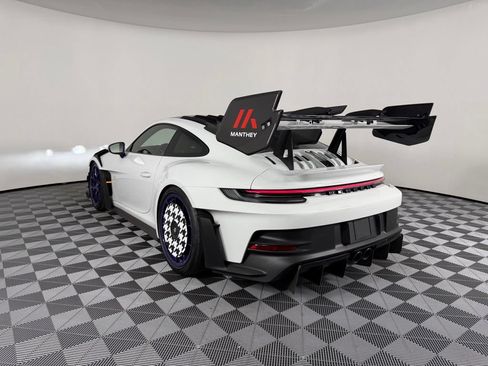 Used 2025 Porsche 911 GT3 RS RWD image 3