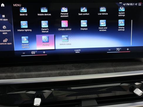 Used 2023 BMW X7 xDrive40i w/ M Sport Package image 57