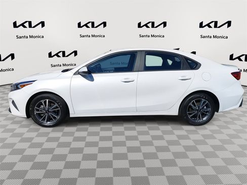 Certified 2023 Kia Forte LXS w/ LXS Technology Package image 8