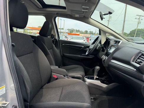 Used 2016 Honda Fit EX image 21