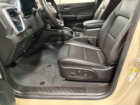 Used 2023 GMC Canyon Elevation w/ Elevation Premium Package AWD/4WD image 56