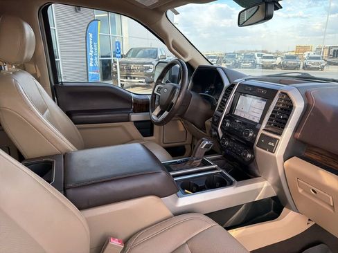 Used 2018 Ford F150 Lariat image 30