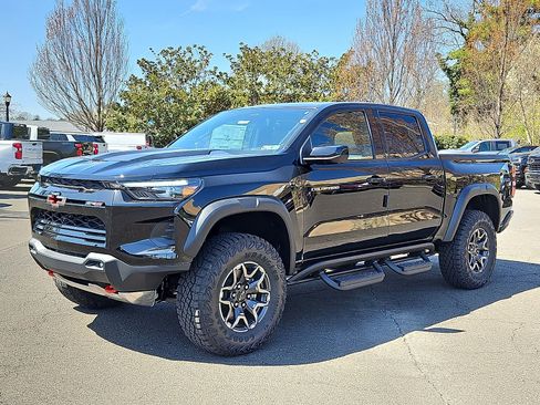 New 2026 Chevrolet Colorado ZR2 AWD/4WD image 2