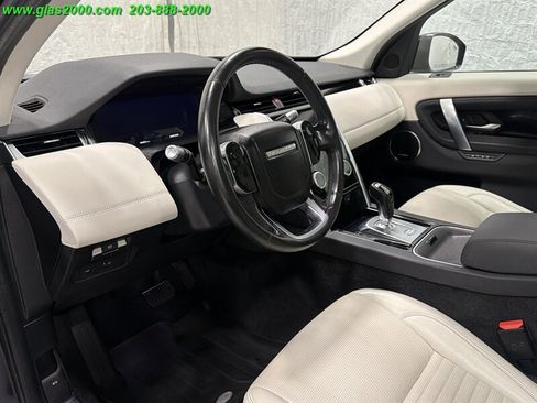 Used 2020 Land Rover Discovery Sport SE AWD/4WD image 3