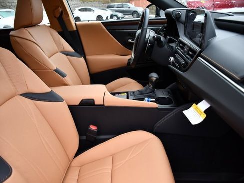 New 2025 Lexus ES 350 Luxury image 31
