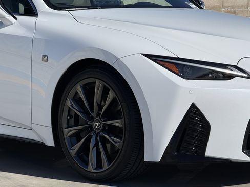Certified 2023 Lexus IS 350 F Sport w/ Memory Package image 4
