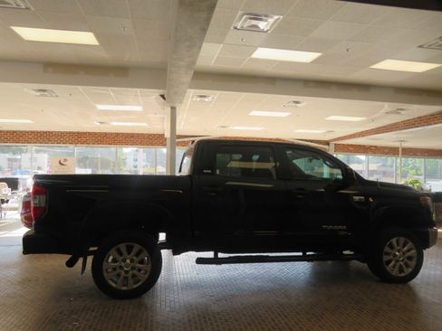 Used 2019 Toyota Tundra SR5 AWD/4WD image 70