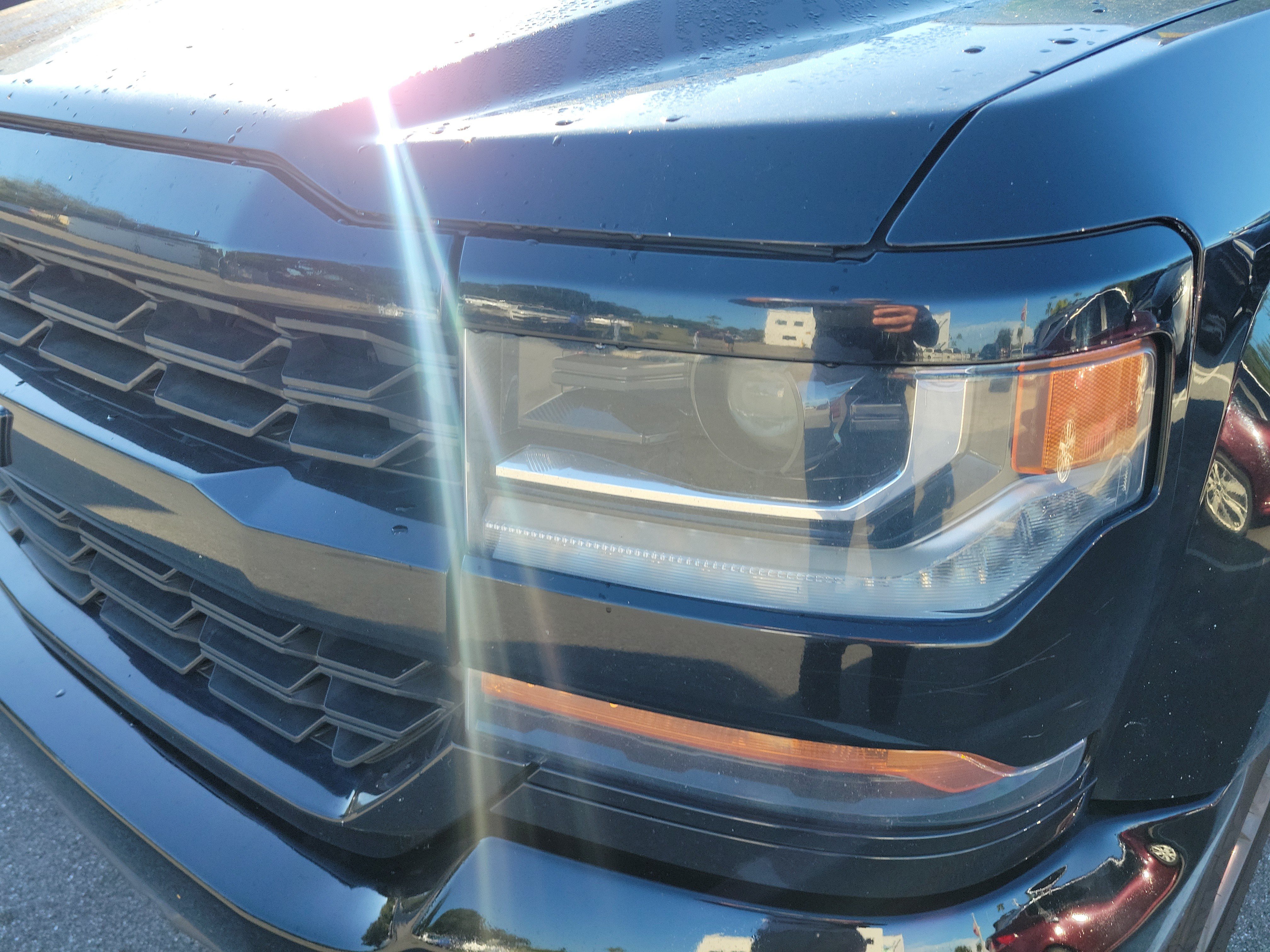 Used 2018 Chevrolet Silverado 1500 Custom w/ Custom Value Package RWD image 6