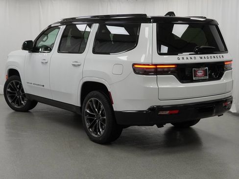 New 2025 Jeep Grand Wagoneer Series III w/ Rear Seat Video Group 1 image 13