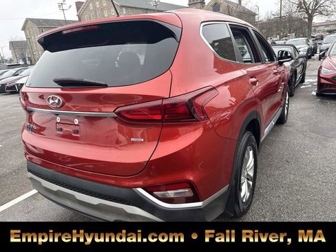 Used 2020 Hyundai Santa Fe SE image 8