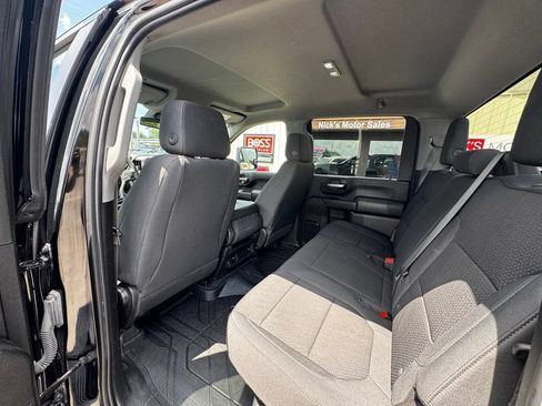 Used 2022 Chevrolet Silverado 2500 Custom w/ Custom Value Package AWD/4WD image 37