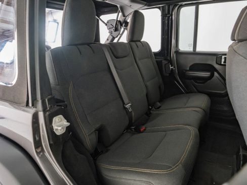 Used 2024 Jeep Wrangler Unlimited Sport image 29