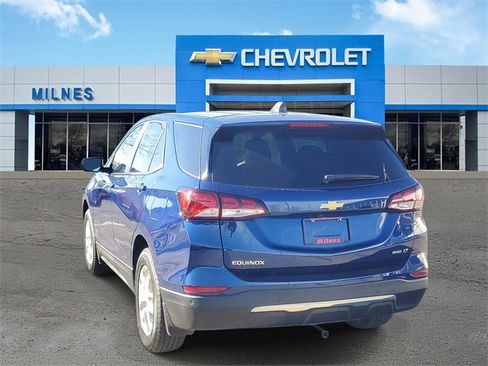 Used 2023 Chevrolet Equinox LT w/ LPO, Floor Liner Package image 3