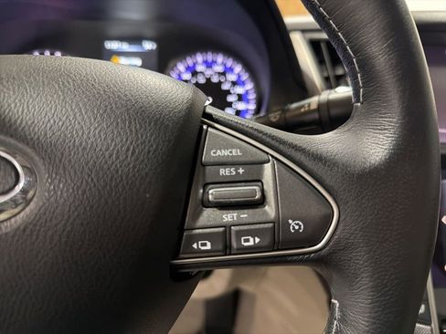 Used 2017 INFINITI Q50 3.0t Premium image 14